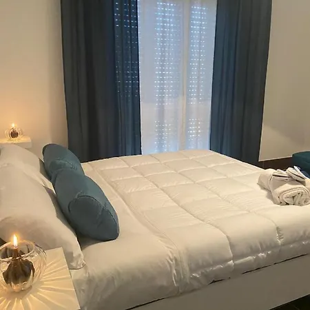 Gio House بومبيي