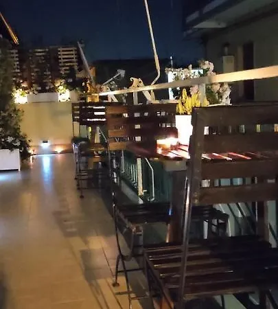 فندق مبيت وإفطار Gio House