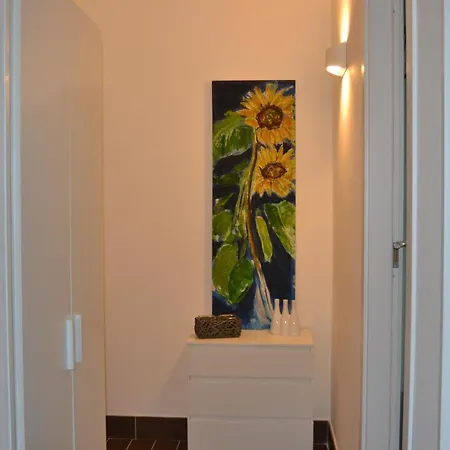 Gio House Pompeja