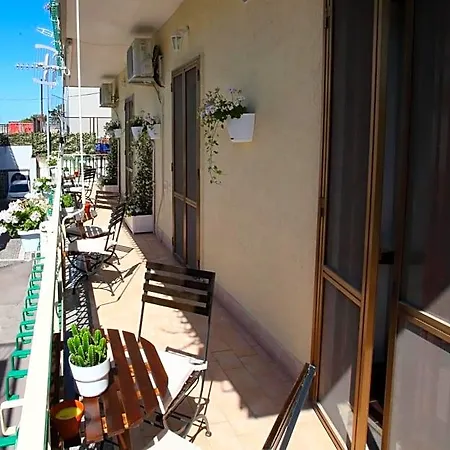 住宿加早餐酒店 Gio House 庞贝